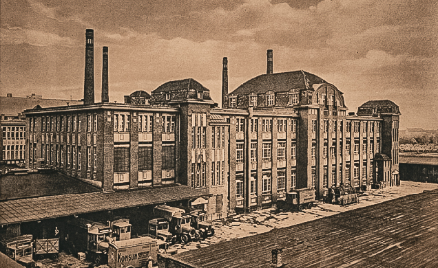 Originalbild des Bäckerei-Gebäudes aus dem Jahr 1913, erbaut für die Konsum-Genossenschaft in Berlin Lichtenberg